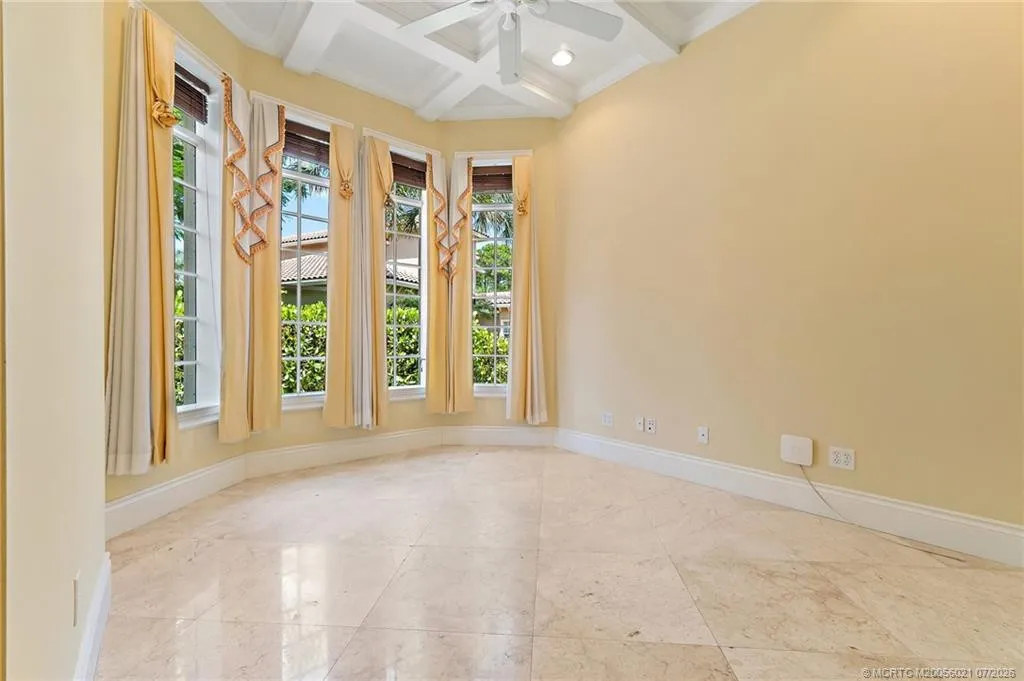 Property photo 50