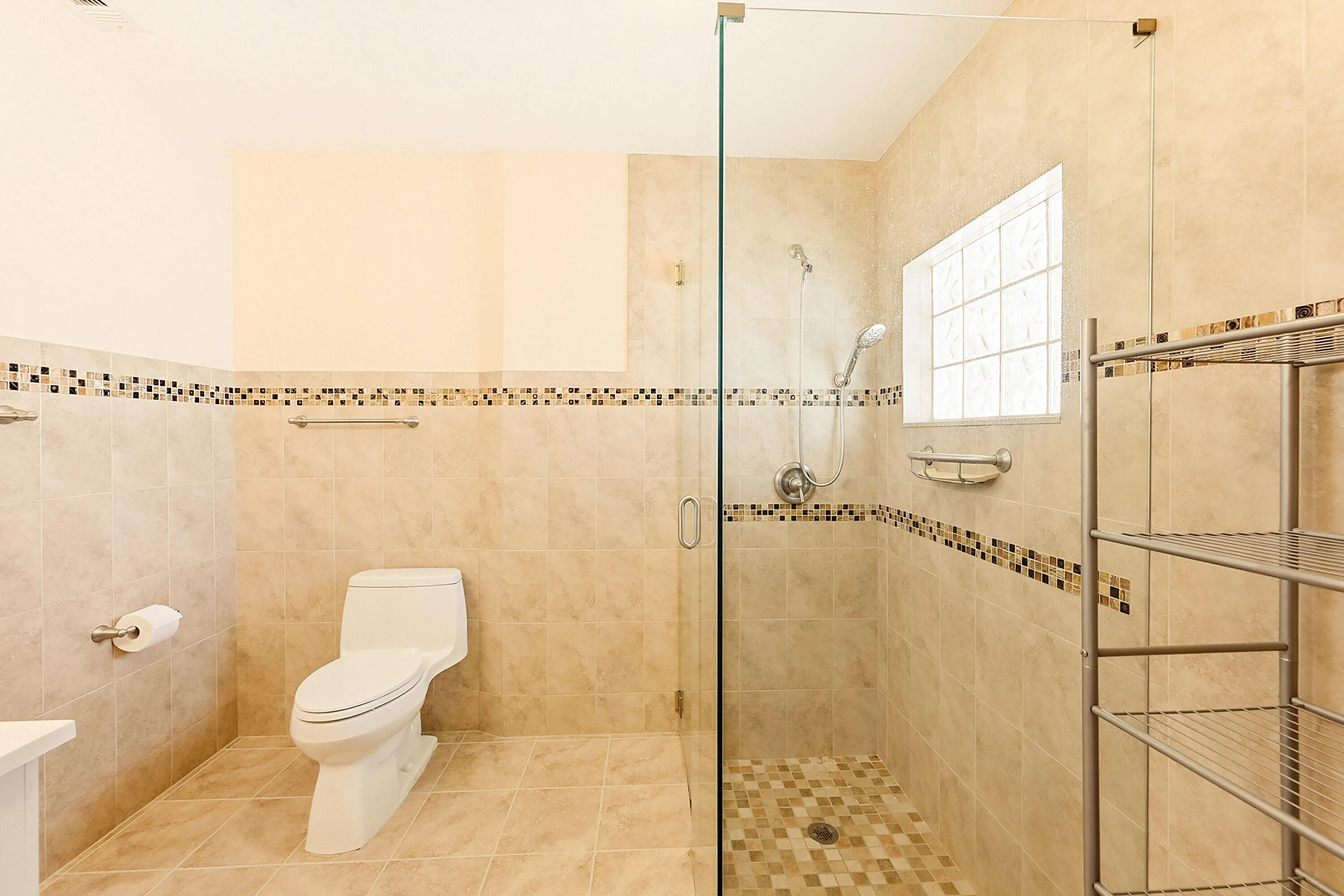 Ensuite