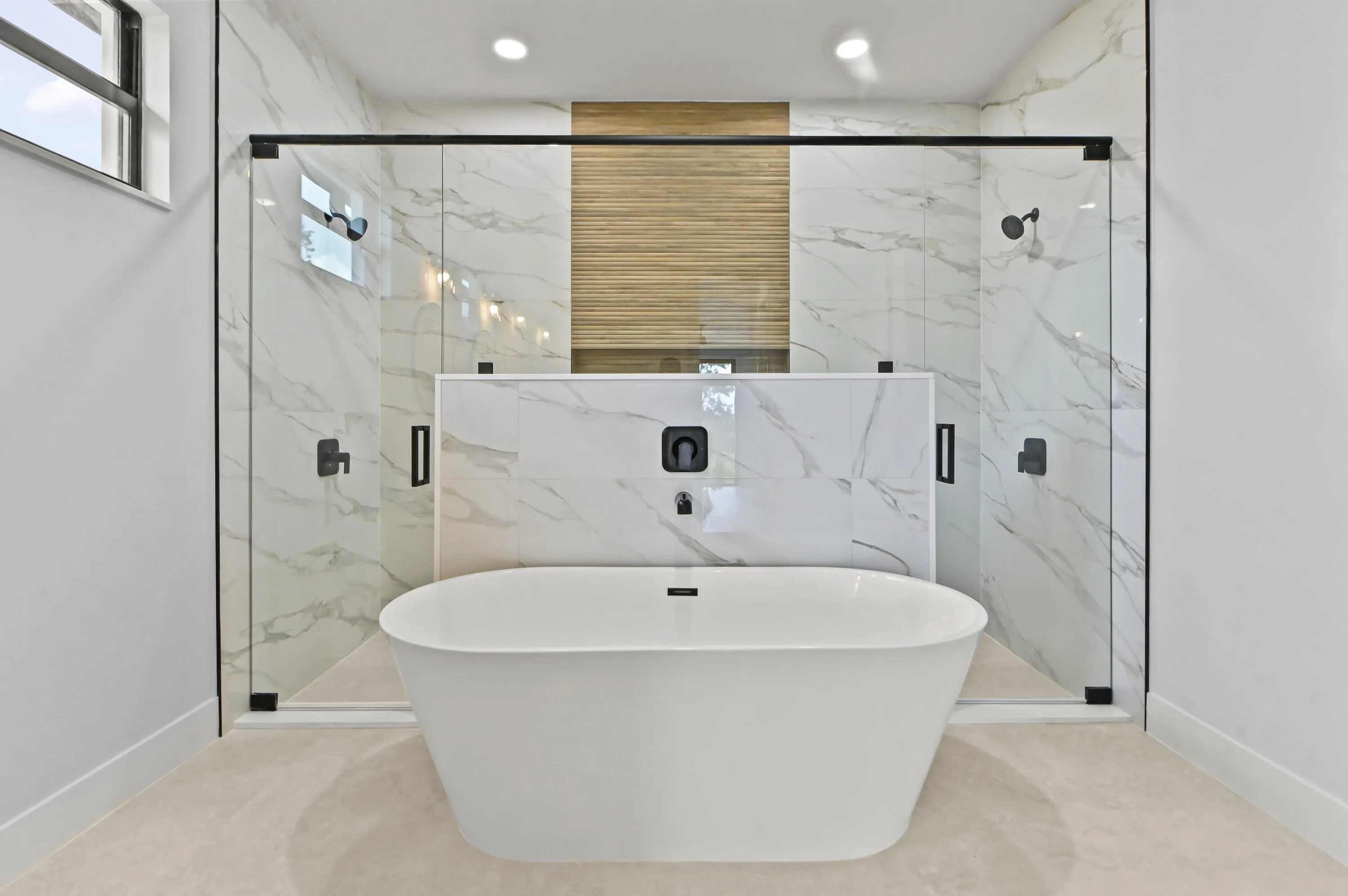 20 Bathroom 02