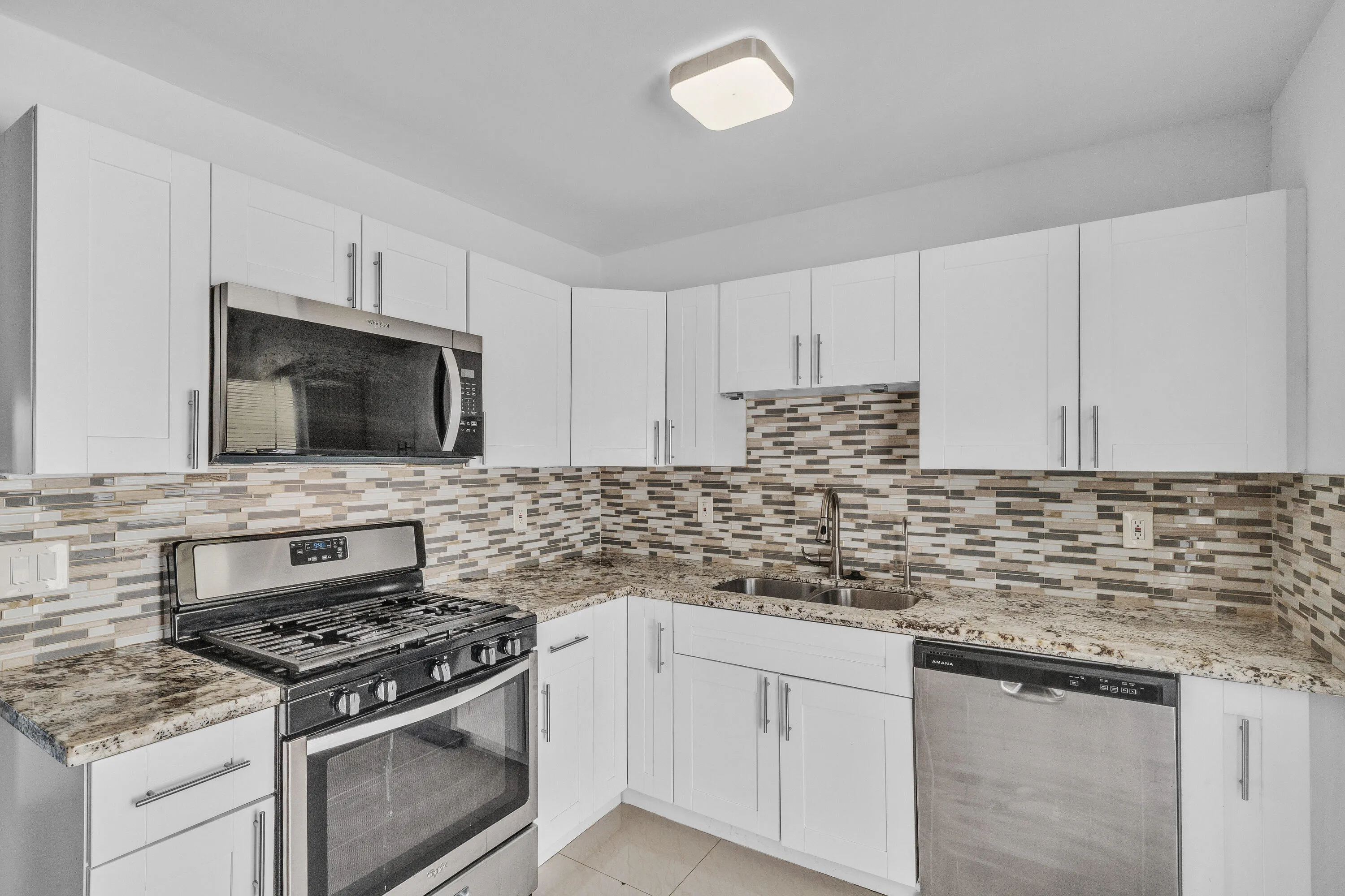 4A Kitchen (3)