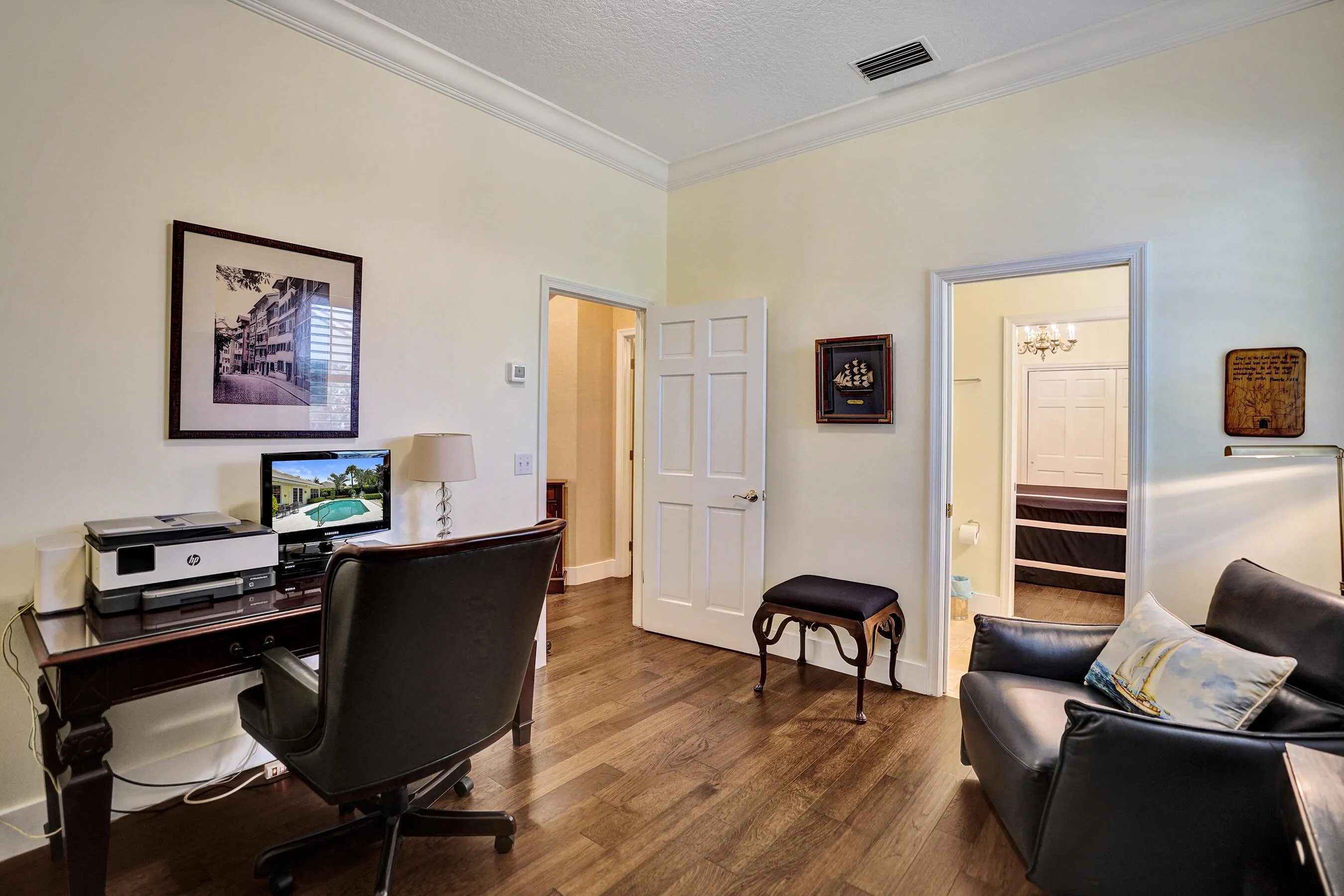 Property photo 28