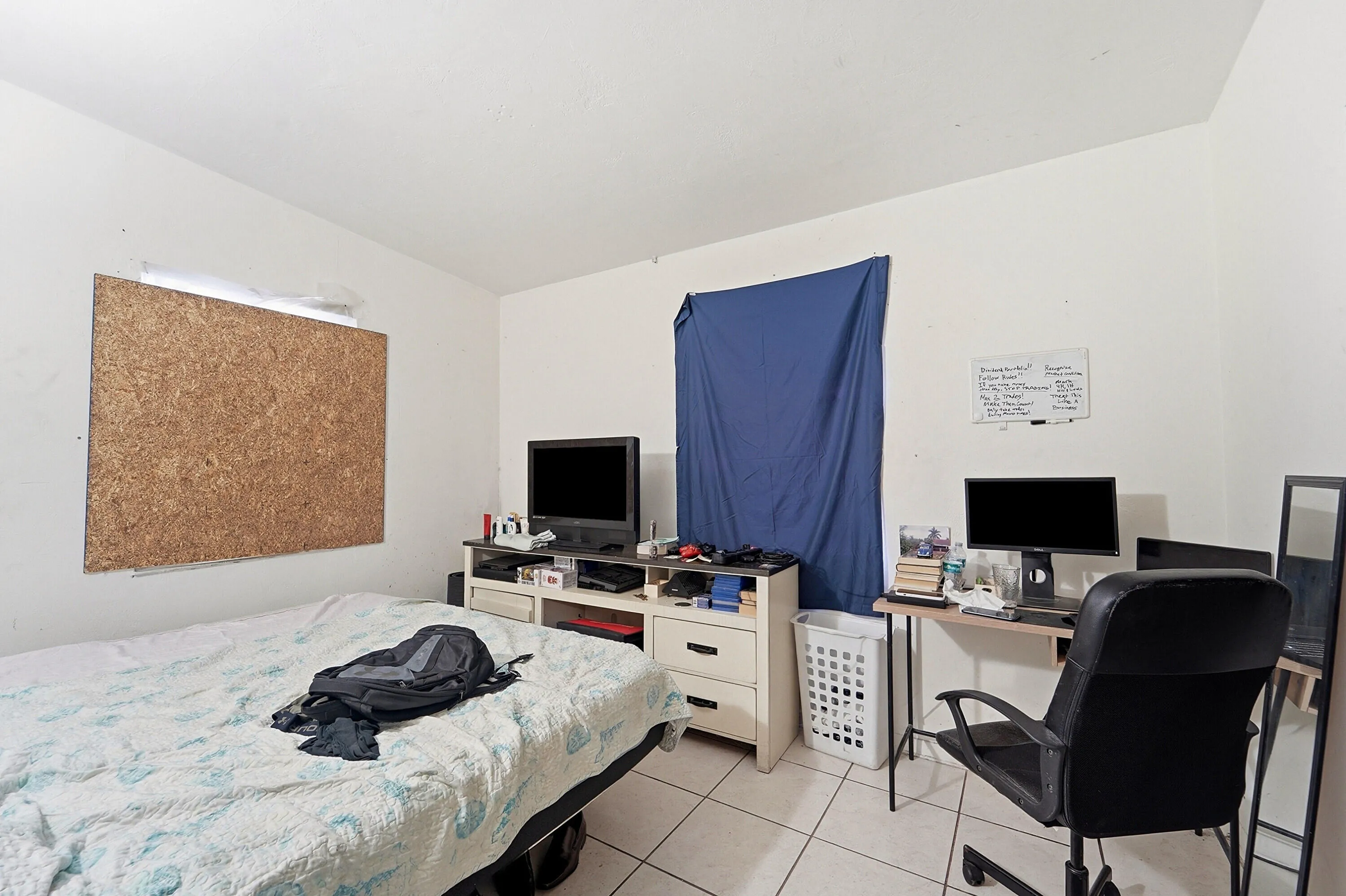 07_bedroom