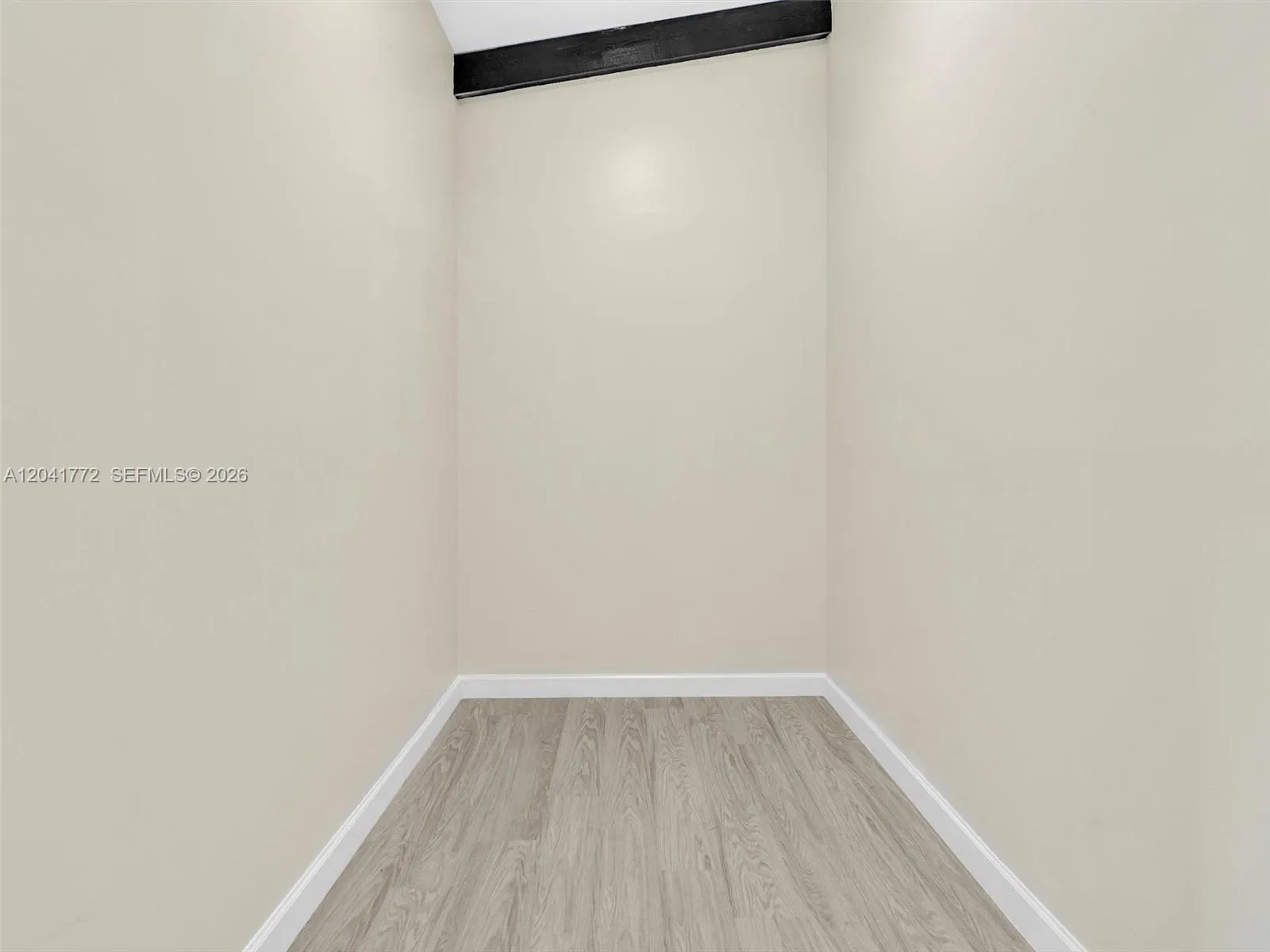 House For Rent8813 PARADISE CTTAMARAC, FL 33321(PARADISE ESTATES)786-600-0063