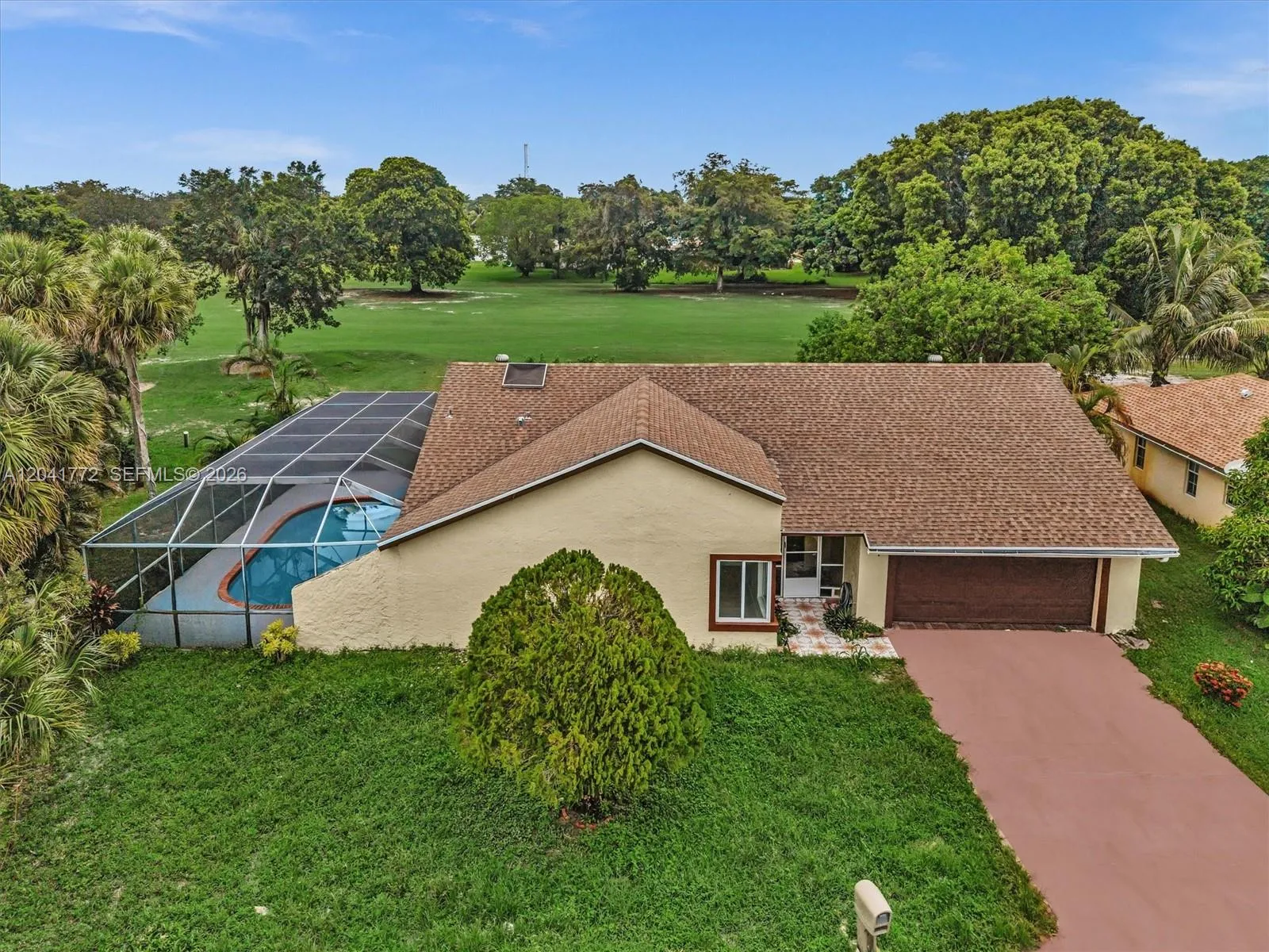 House For Rent8813 PARADISE CTTAMARAC, FL 33321(PARADISE ESTATES)786-600-0063