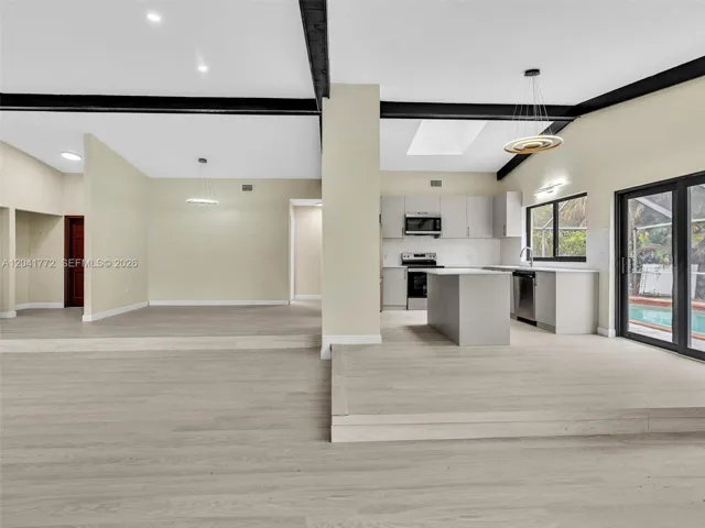 House For Rent8813 PARADISE CTTAMARAC, FL 33321(PARADISE ESTATES)786-600-0063