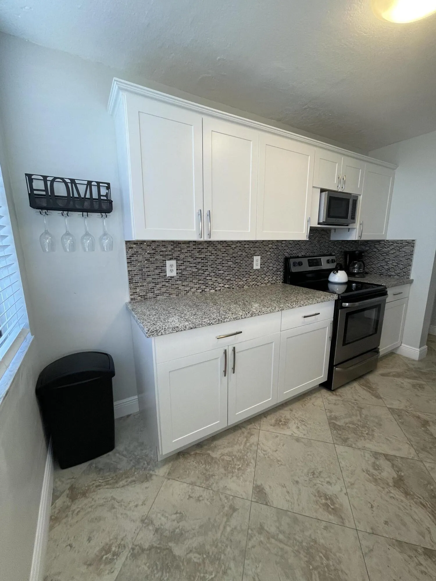 955 Dotterel - Kitchen