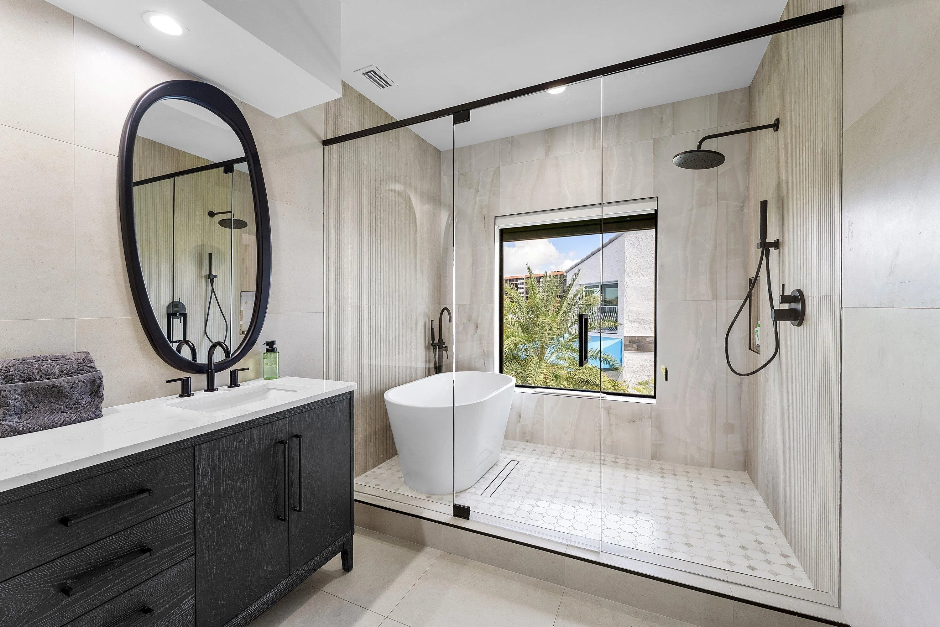 022-1102HighlandBeachDrive-2W-HighlandBe