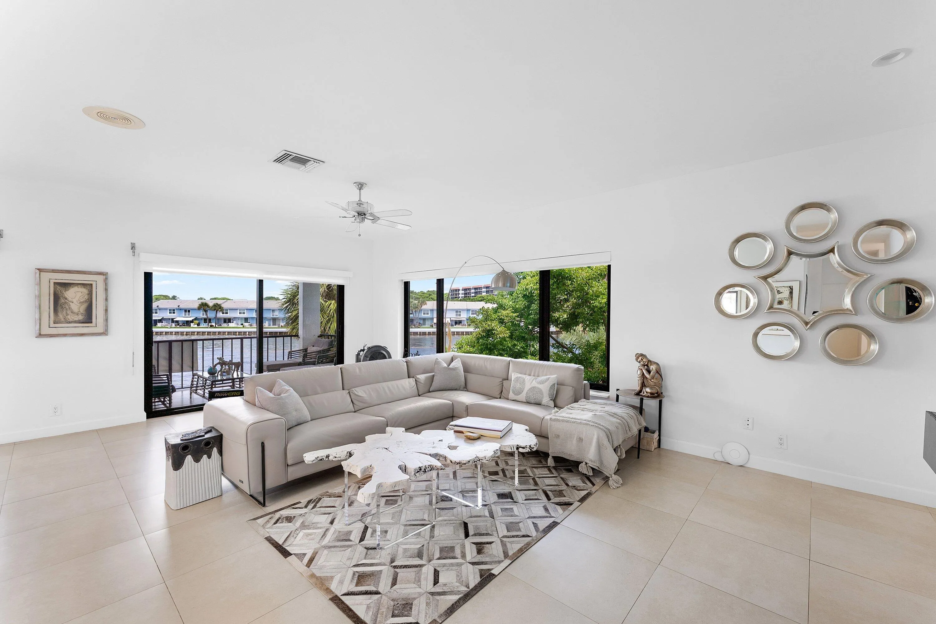020-1102HighlandBeachDrive-2W-HighlandBe