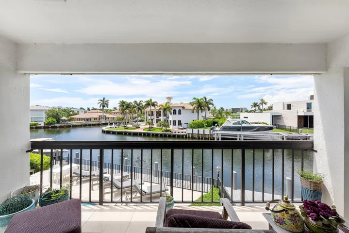 033-1102HighlandBeachDrive-2W-HighlandBe