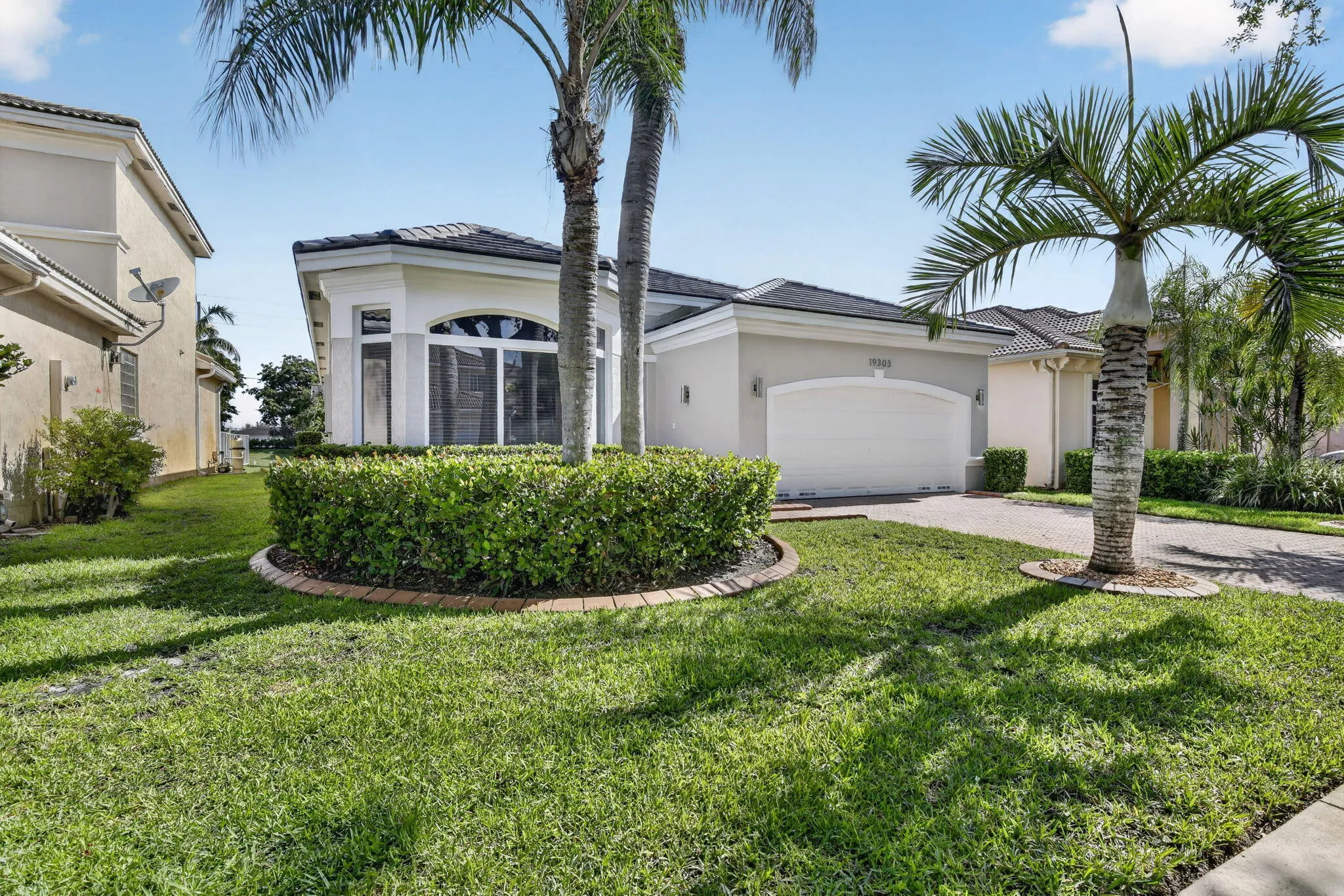 CMV Realty-Laguna Isles-Pembroke Pines