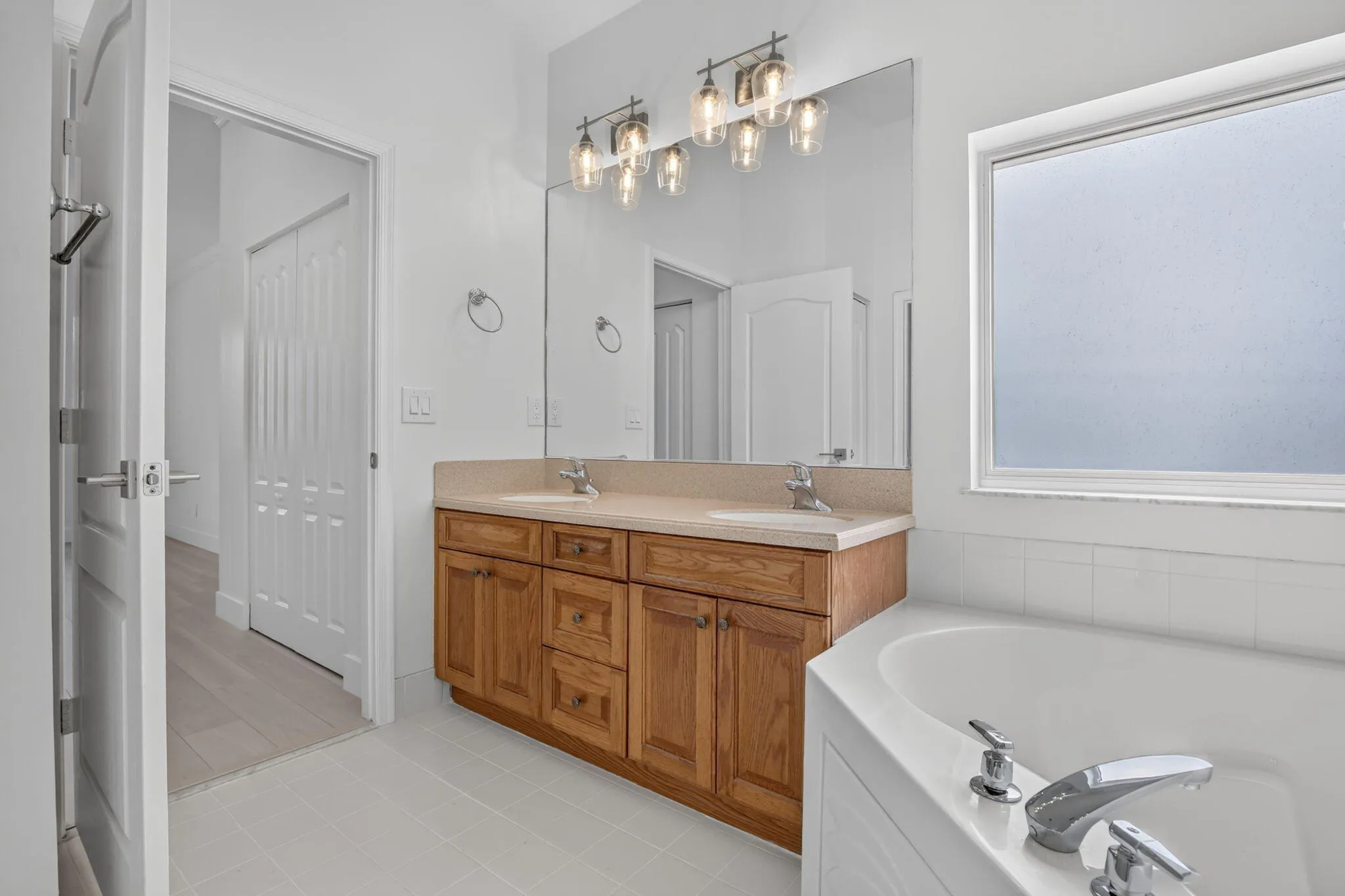CMV Realty-Laguna Isles-Pembroke Pines