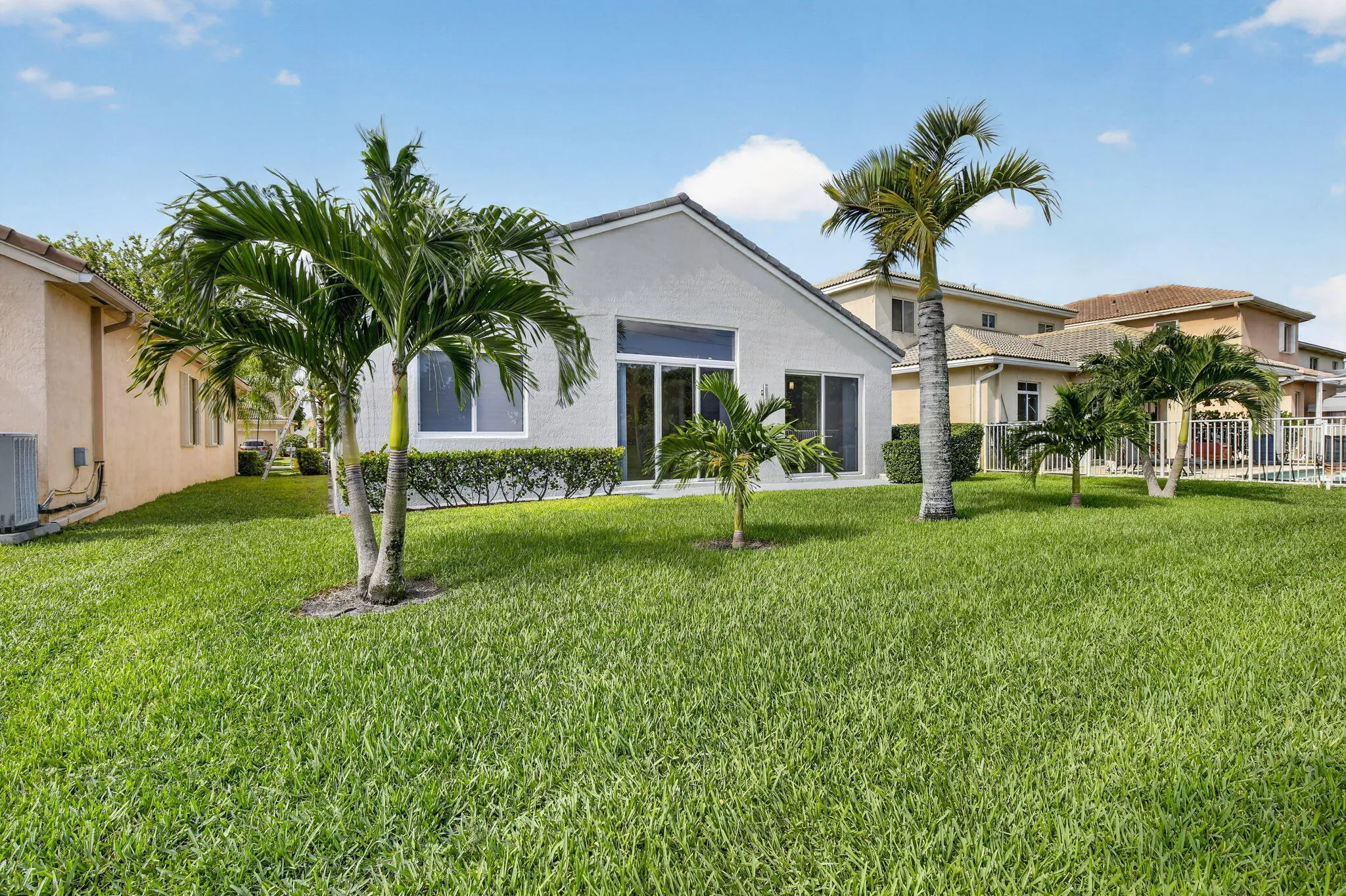 CMV Realty-Laguna Isles-Pembroke Pines