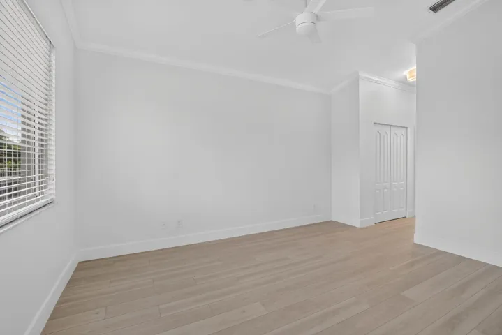CMV Realty-Laguna Isles-Pembroke Pines
