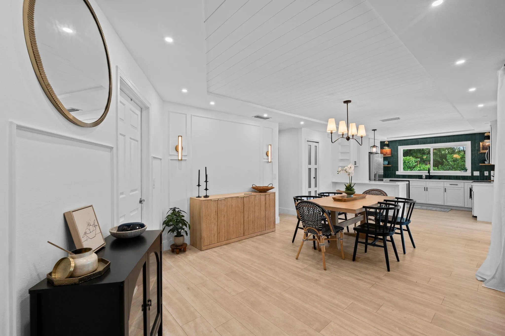 24-web-or-mls-A7407555