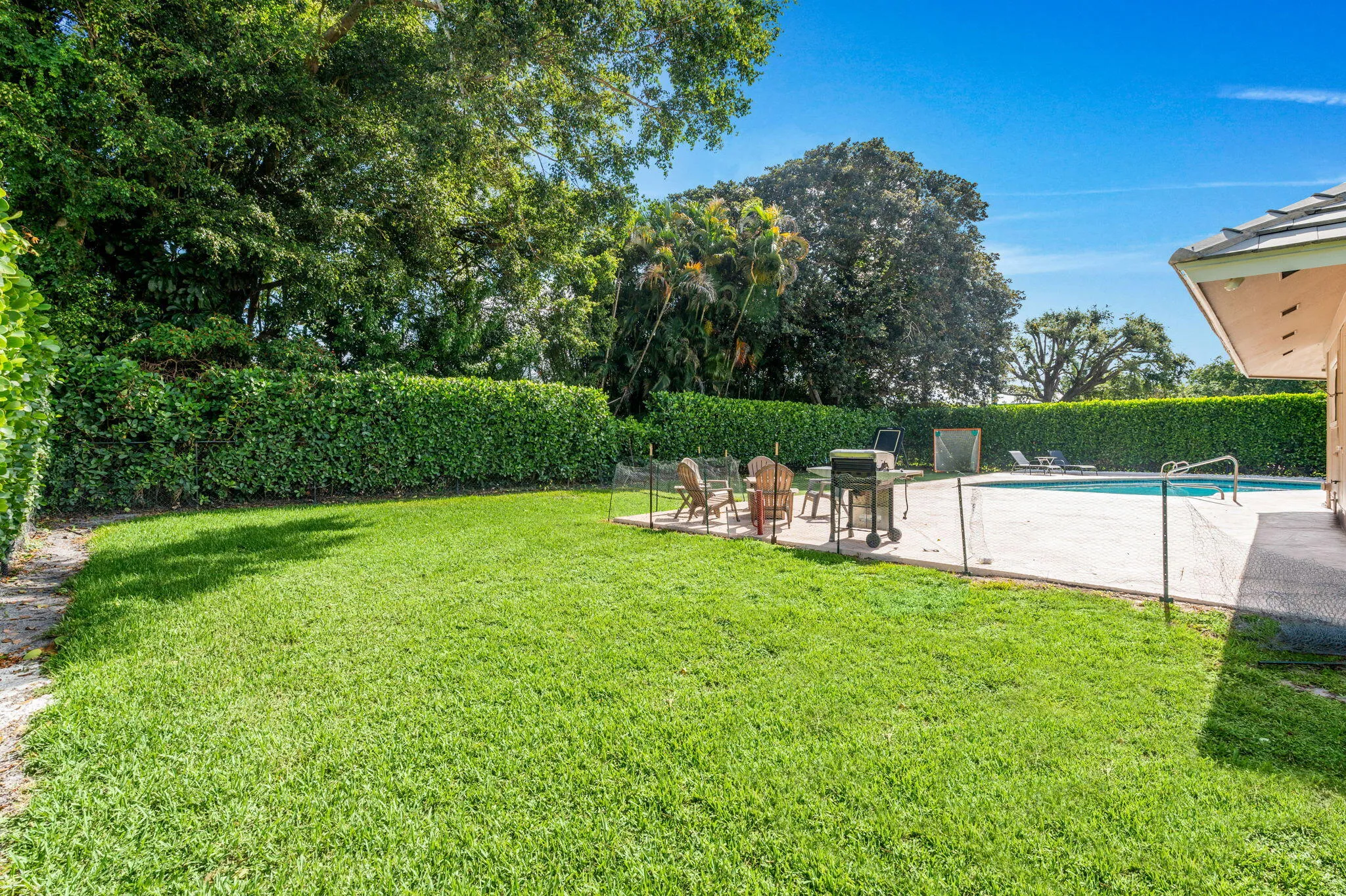 55-web-or-mls-A7407605