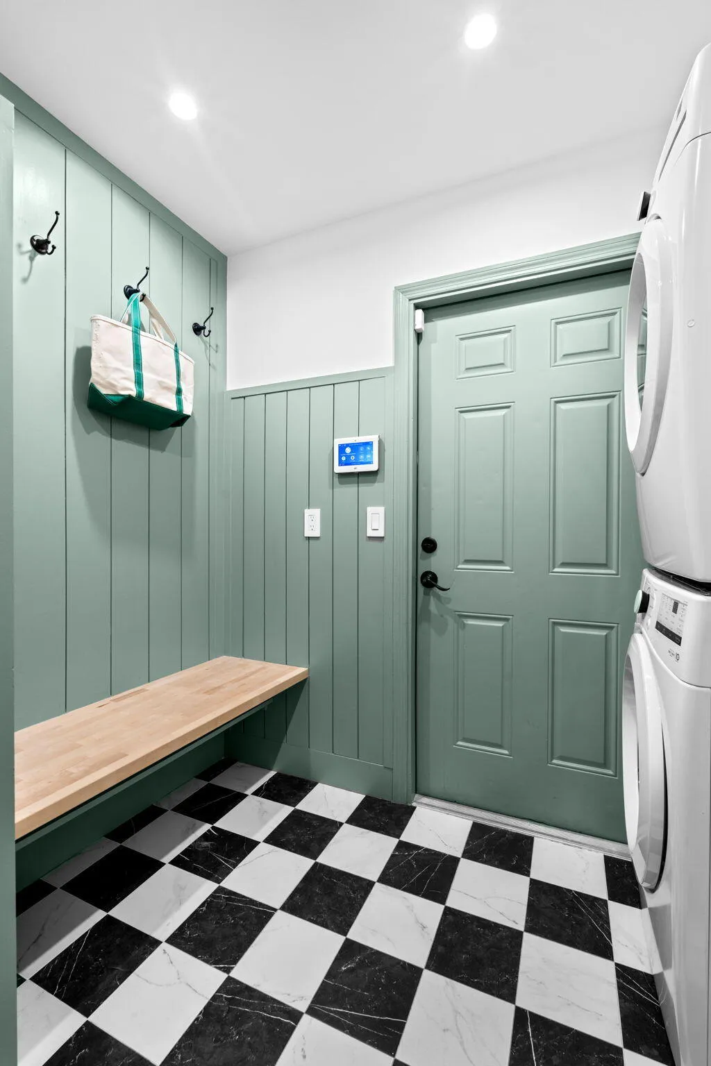 46-web-or-mls-A7407677