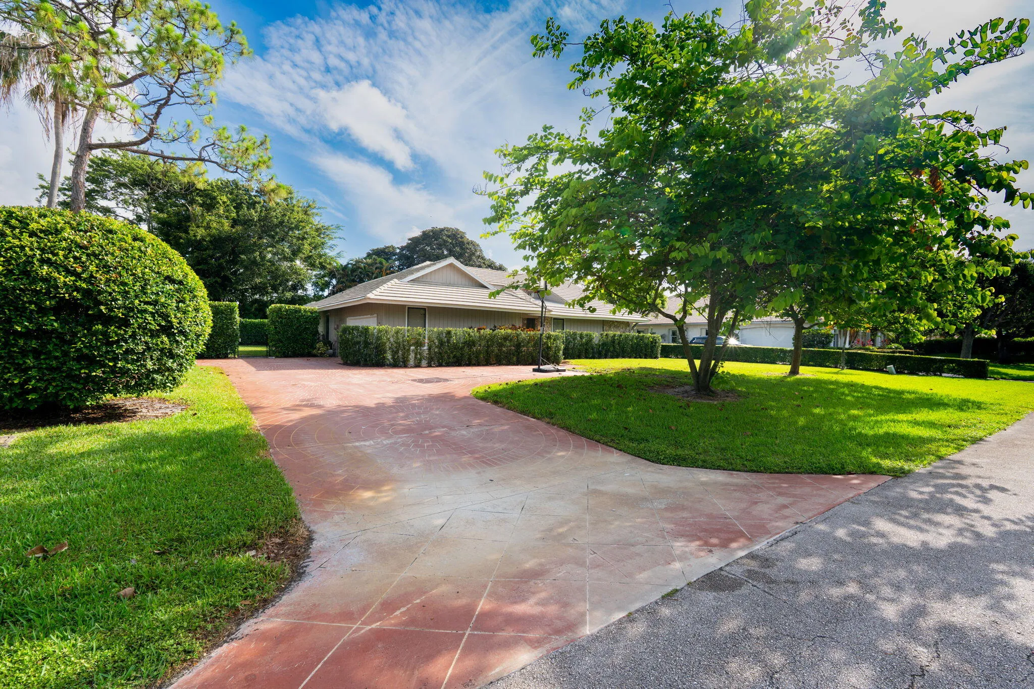 2-web-or-mls-A7407446