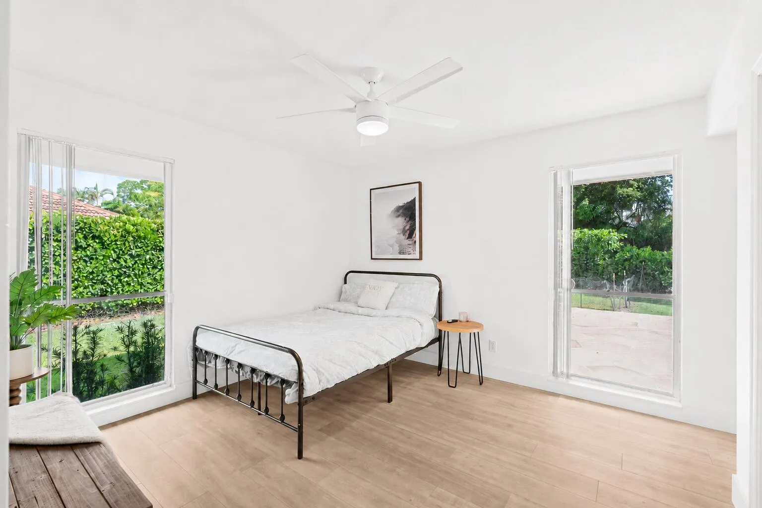 bedroom2