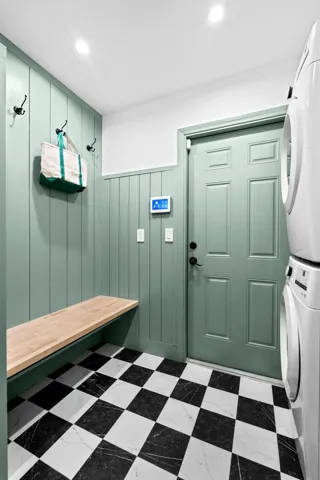 46-web-or-mls-A7407677