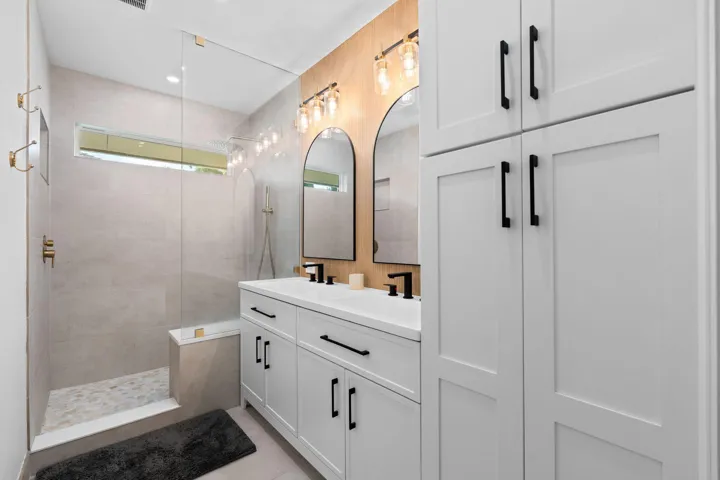 33-web-or-mls-A7407480