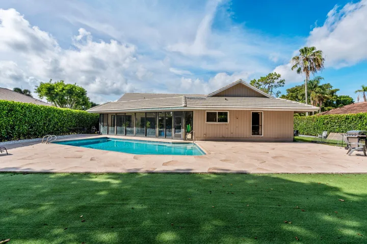 52-web-or-mls-A7407598