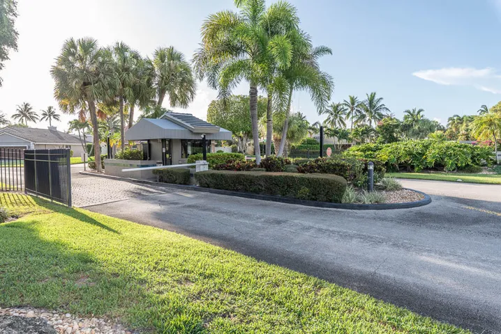 20250716-251 NW 69th Street-0001