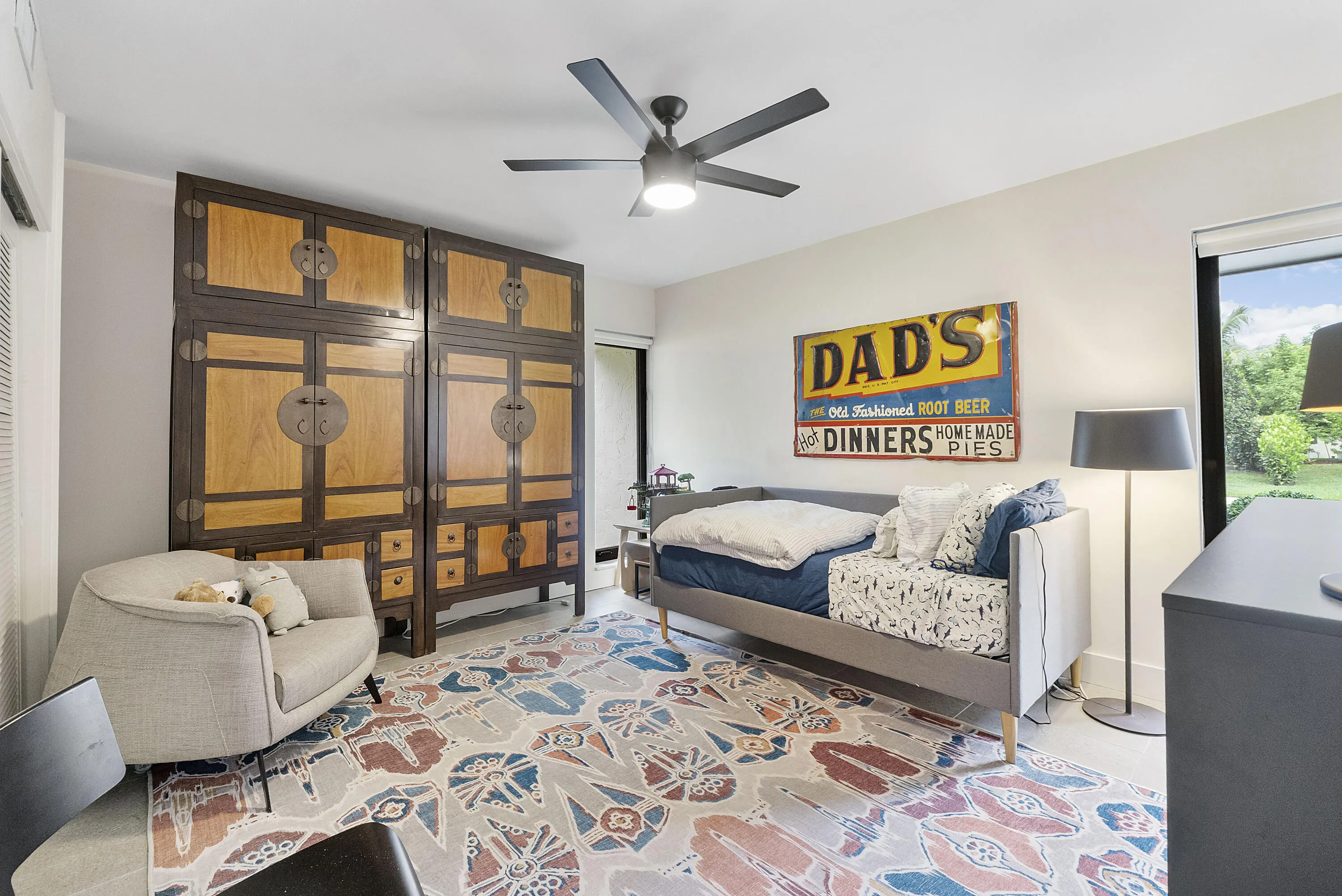 4800 Queen Palm Ln_037