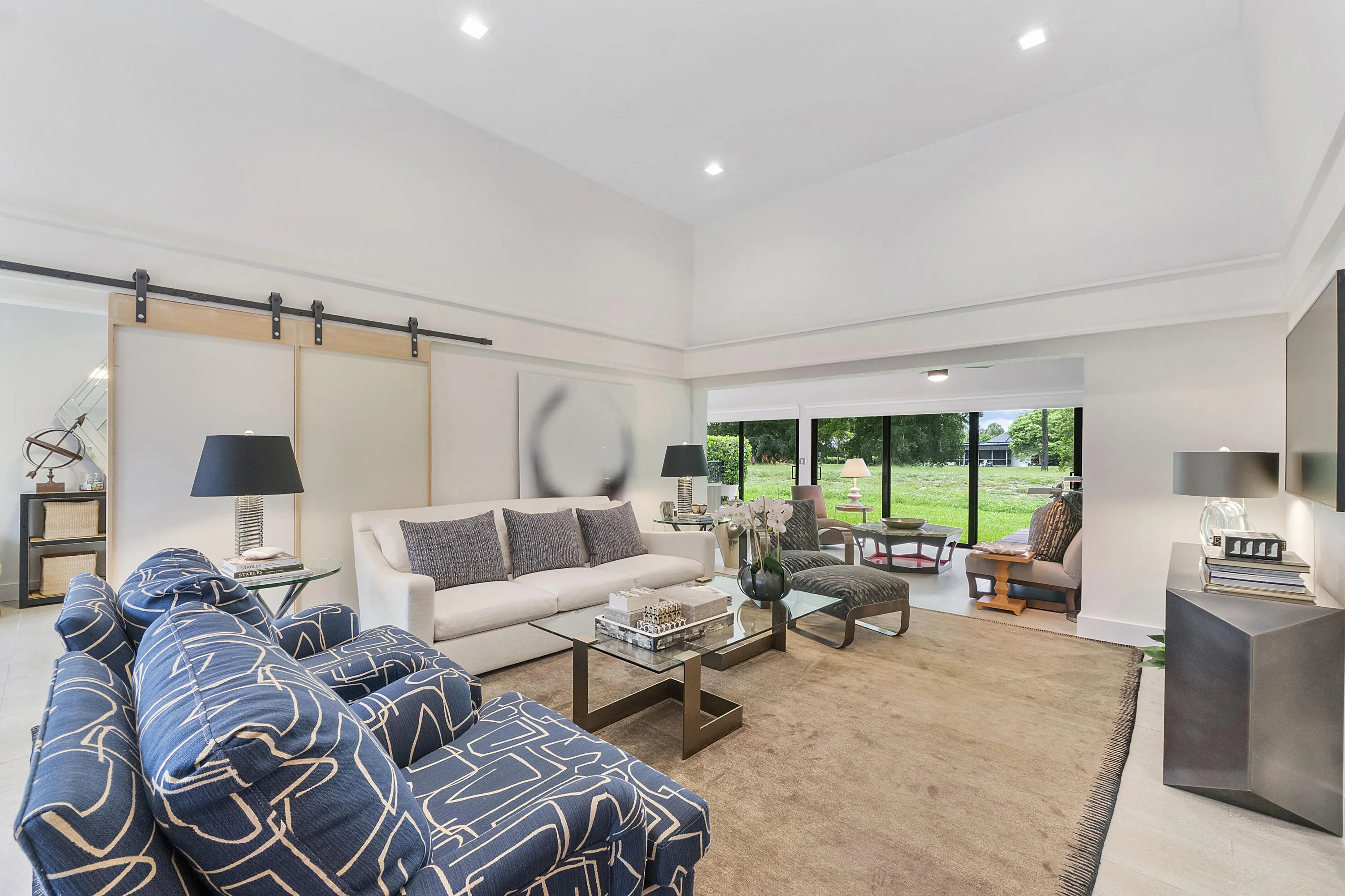 4800 Queen Palm Ln_017