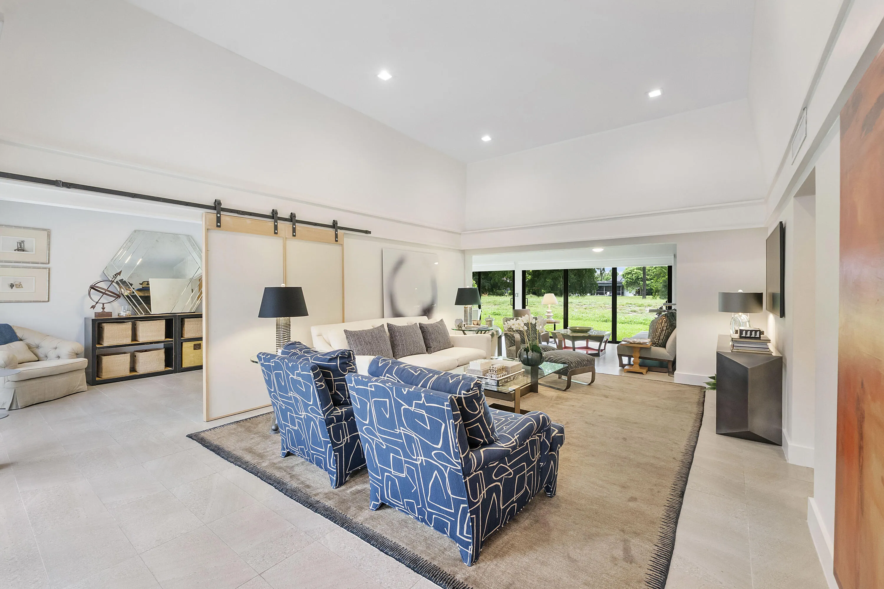 4800 Queen Palm Ln_015