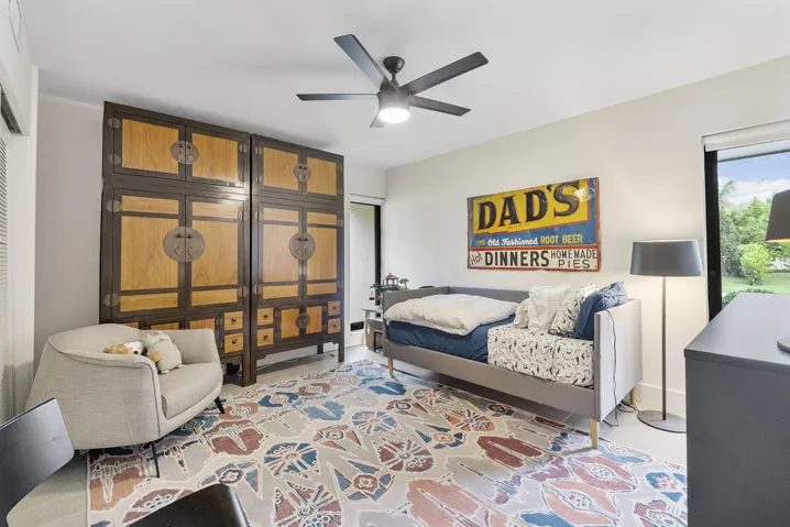 4800 Queen Palm Ln_037