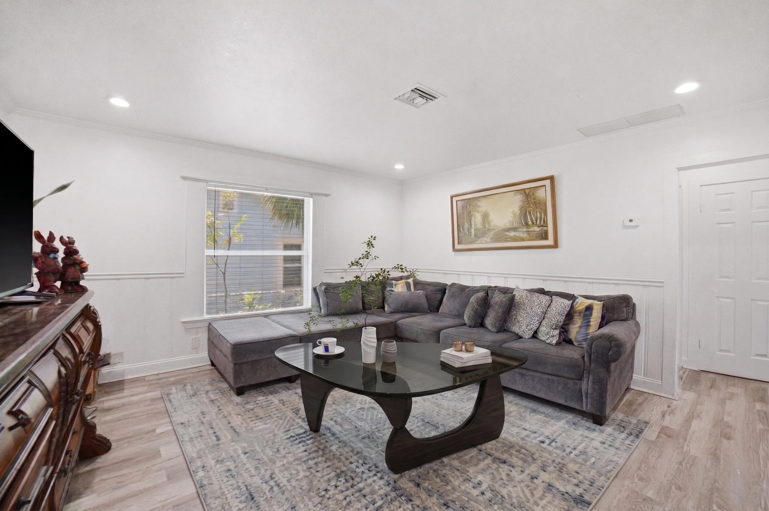 Virtual Staging DEN B