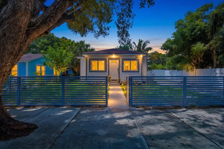 Twilight FRONT HOME C