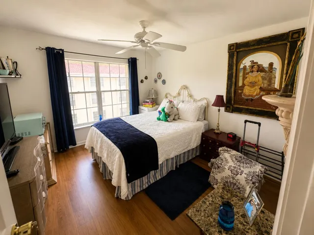 5570 Tamberlane Circle 329