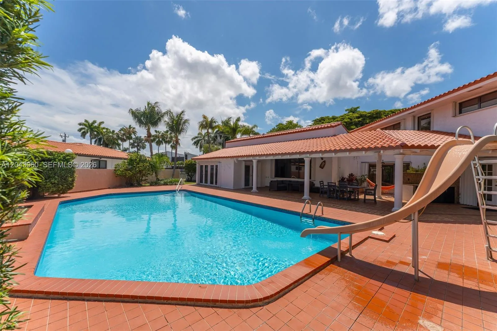 Property photo 25