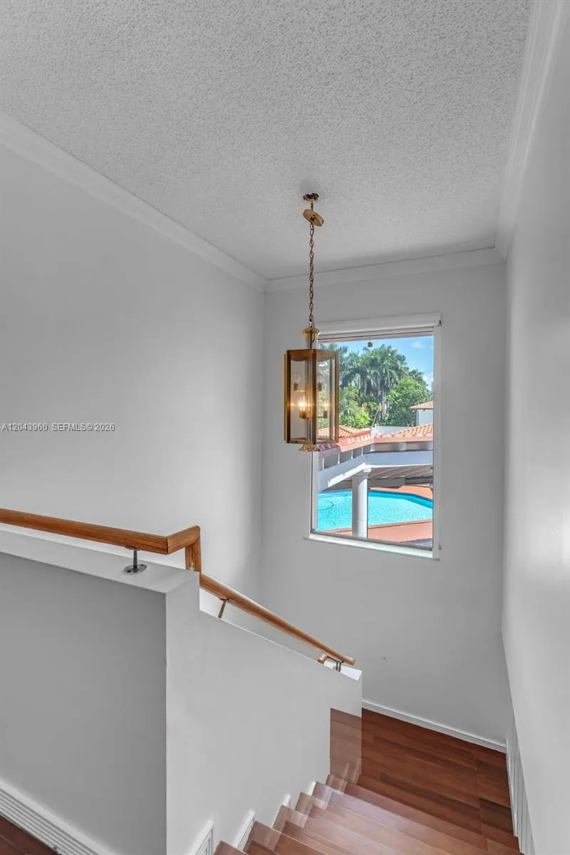 Property photo 146