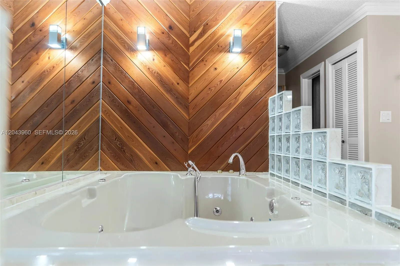 Property photo 44