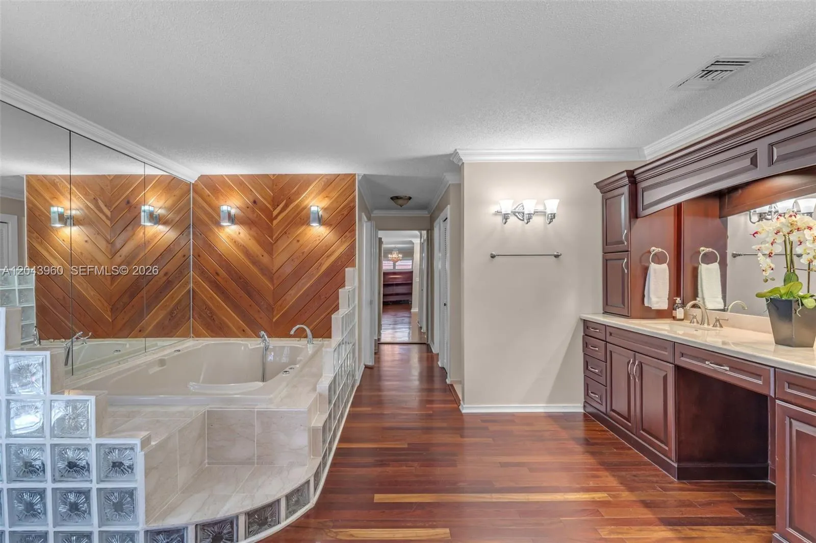 Property photo 137