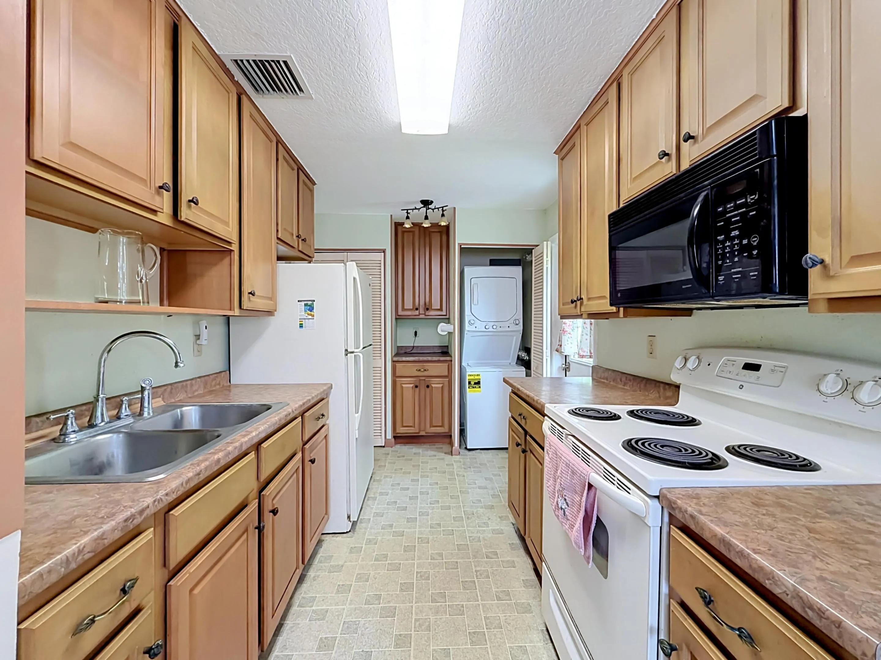 2573 NW 58th Avenue-28