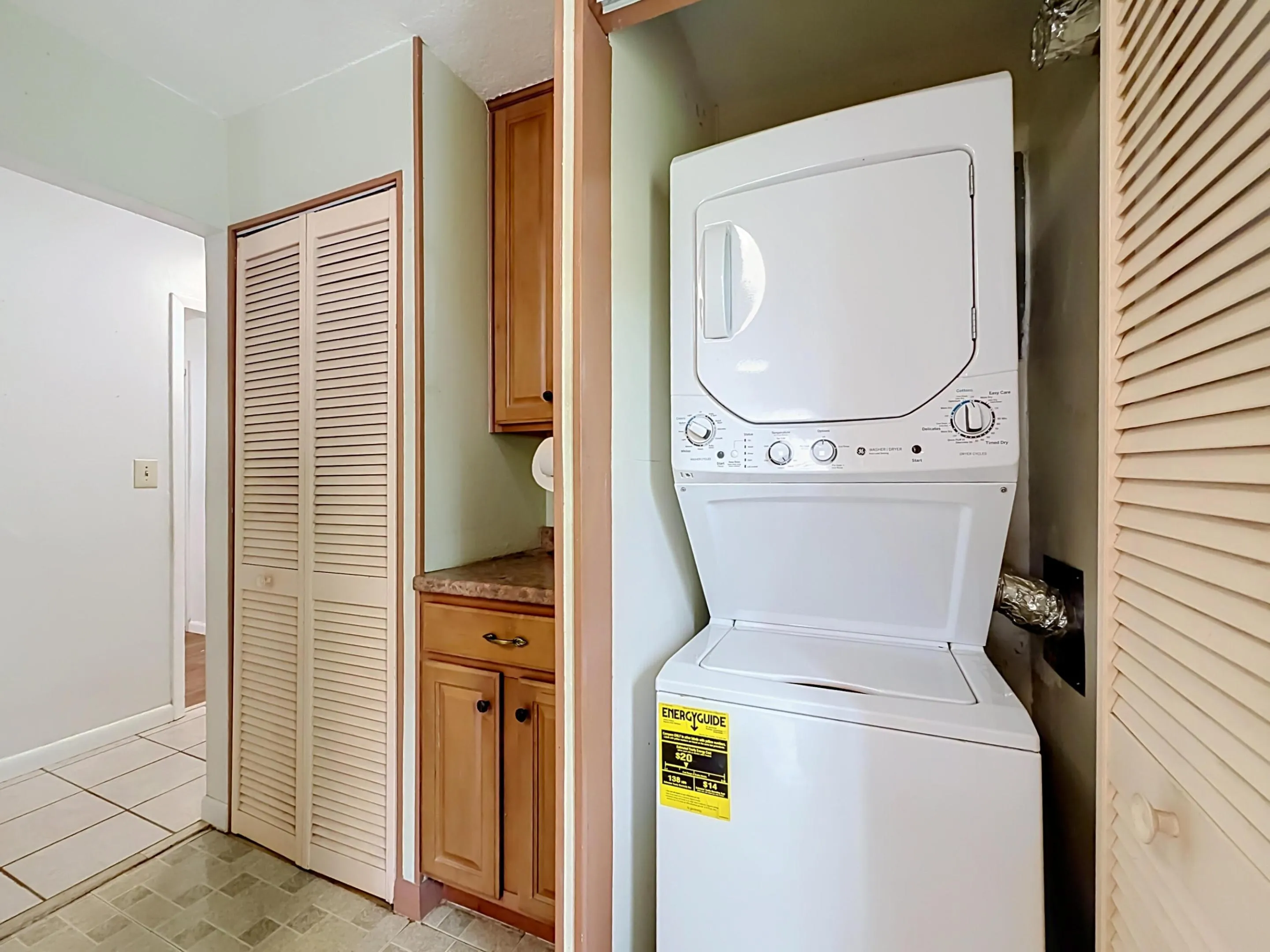 2573 NW 58th Avenue-54
