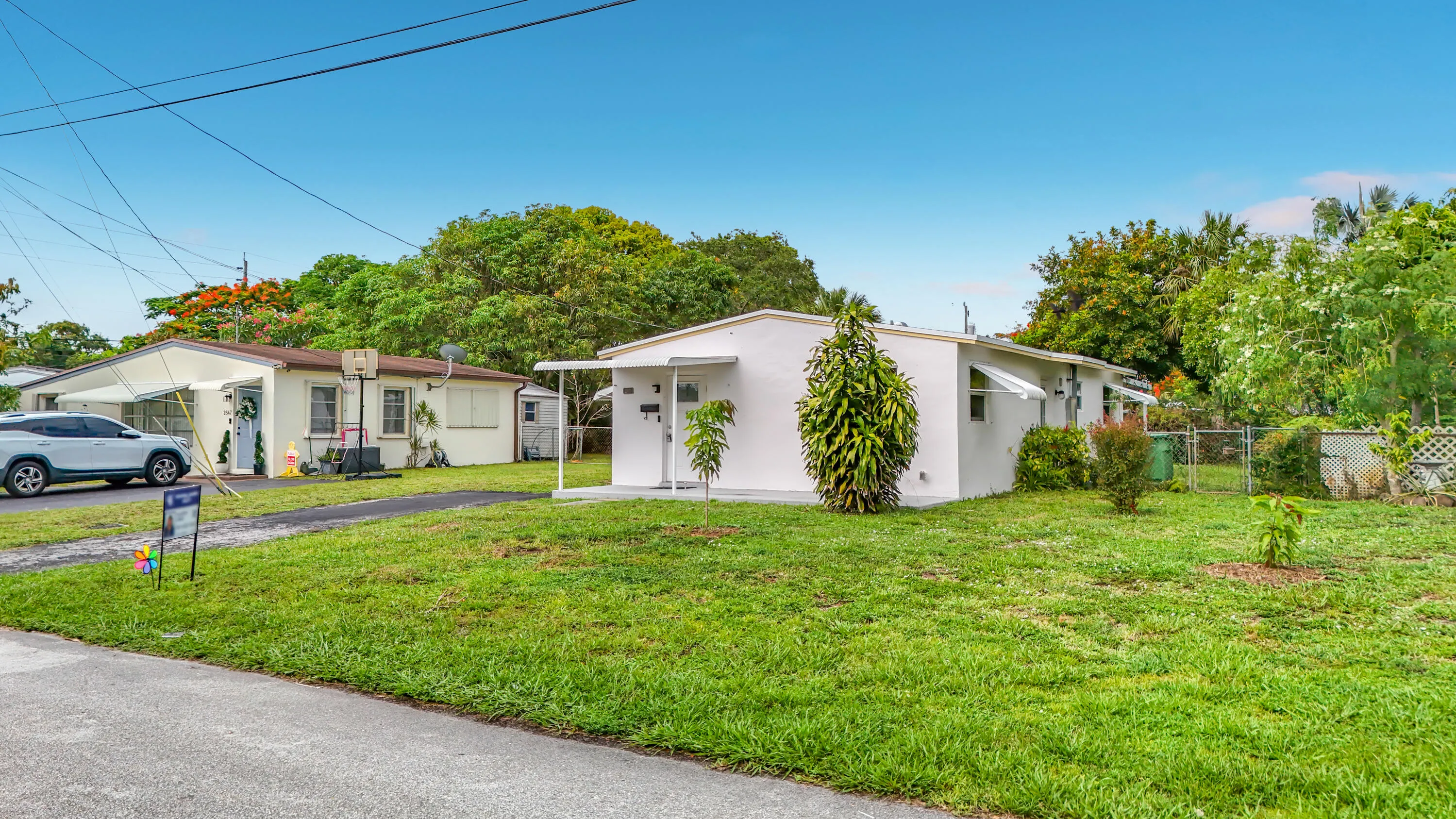 2573 NW 58th Avenue-7