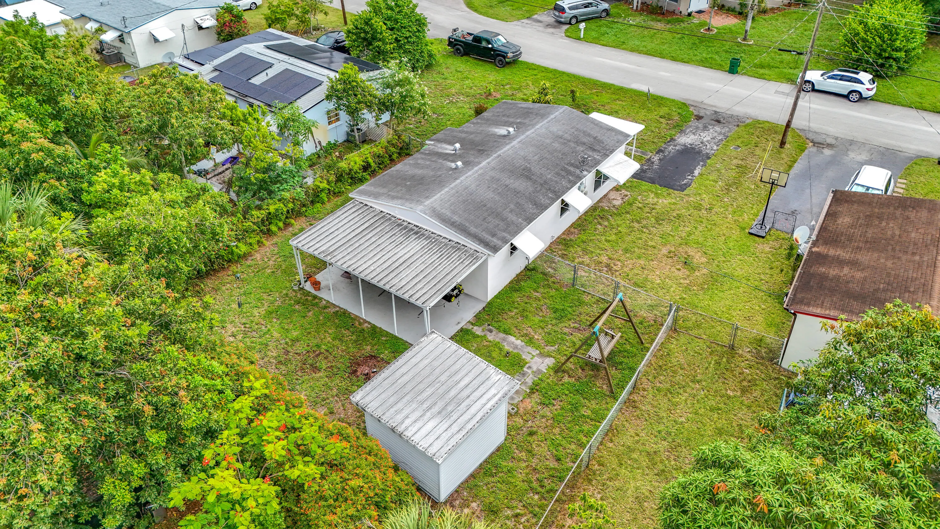 2573 NW 58th Avenue-76
