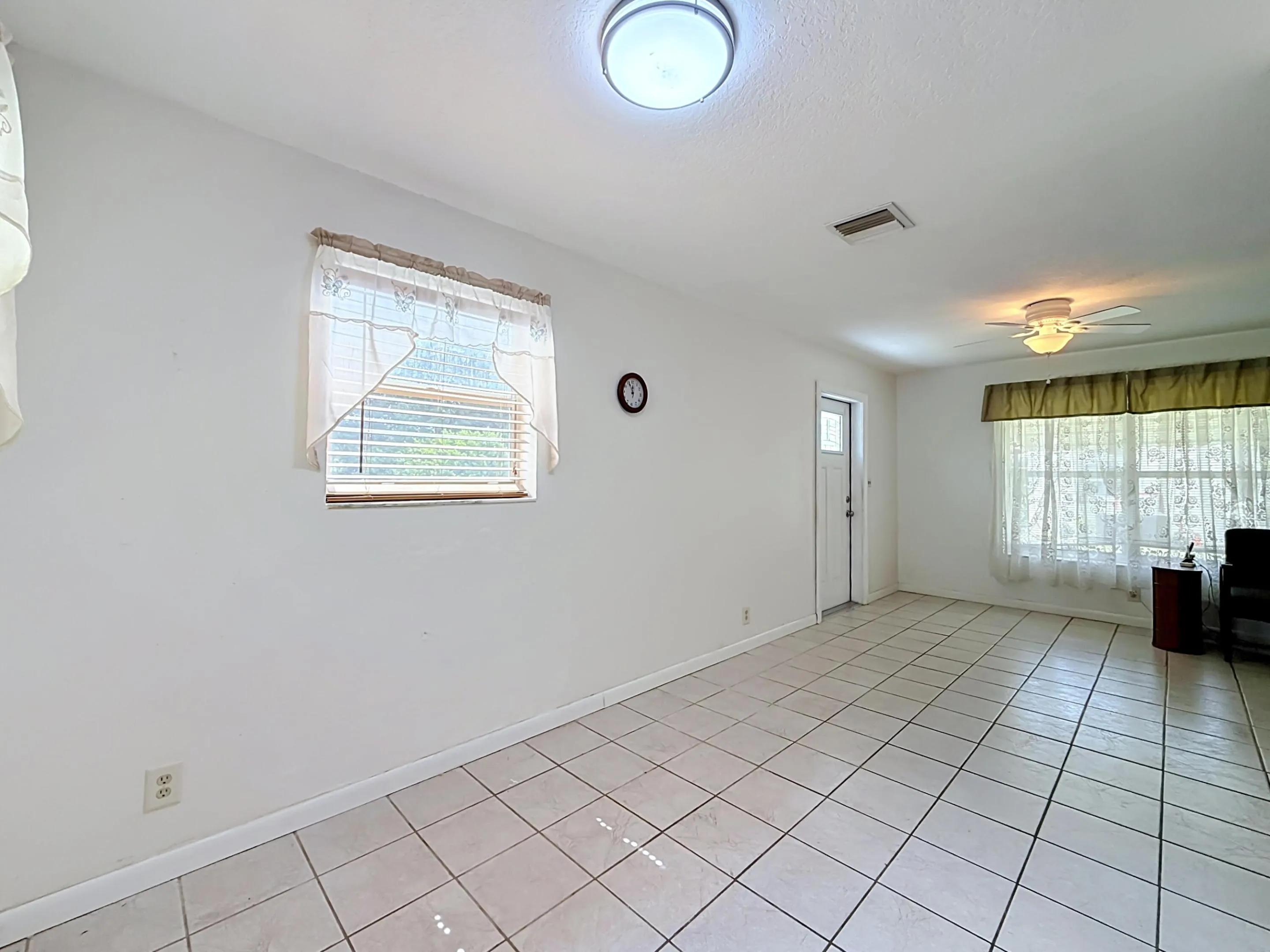 2573 NW 58th Avenue-22