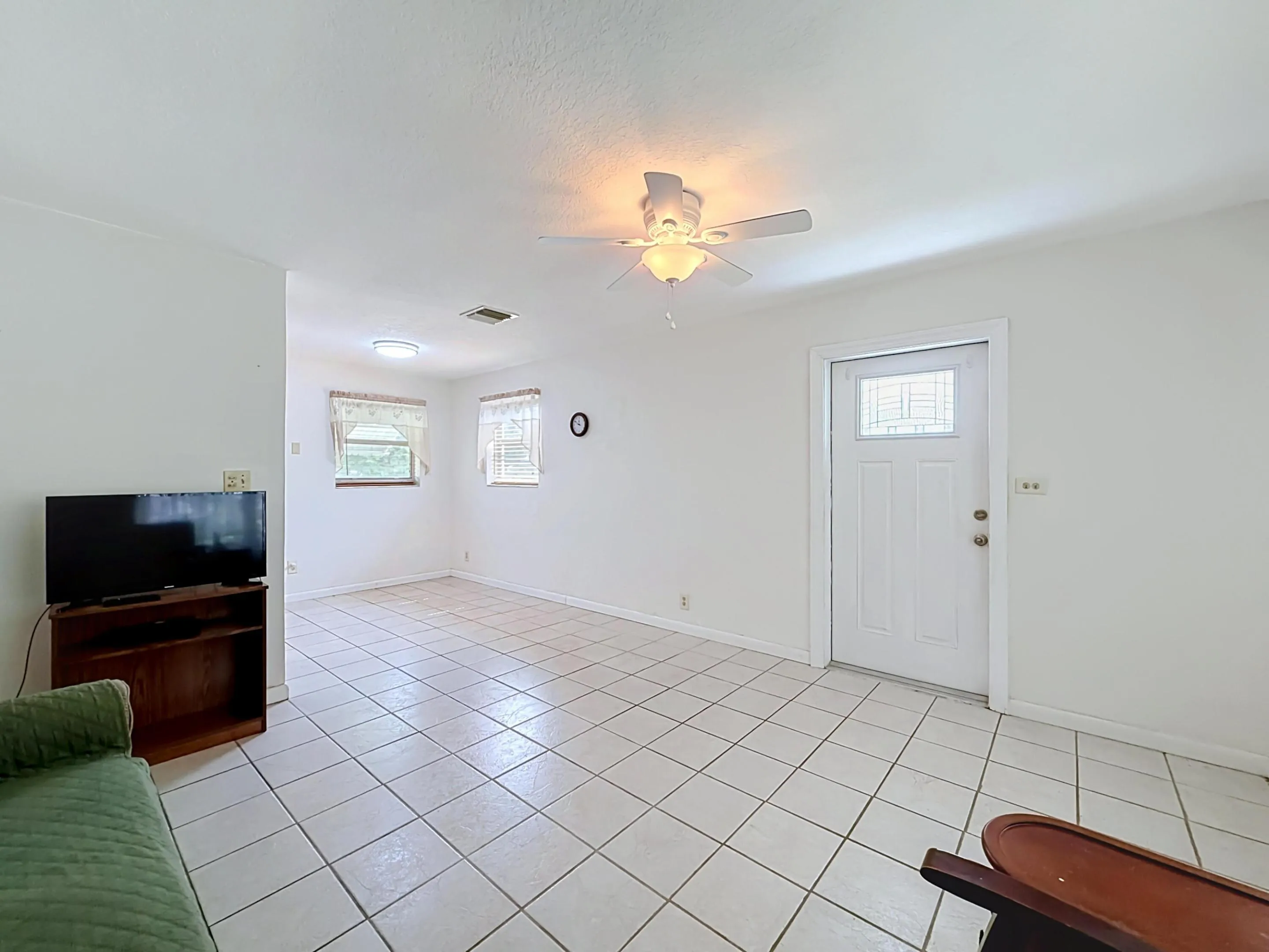 2573 NW 58th Avenue-21