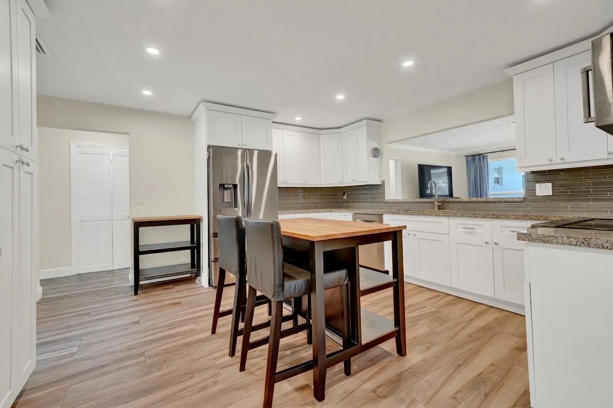 Pass through kitchen
