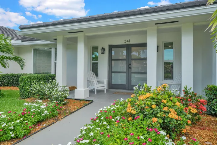Adorable covered, front patio