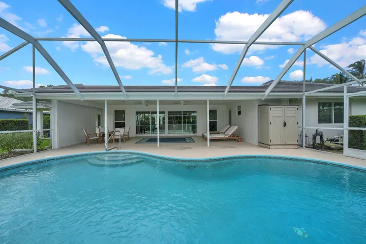 Indoor/Outdoor Living