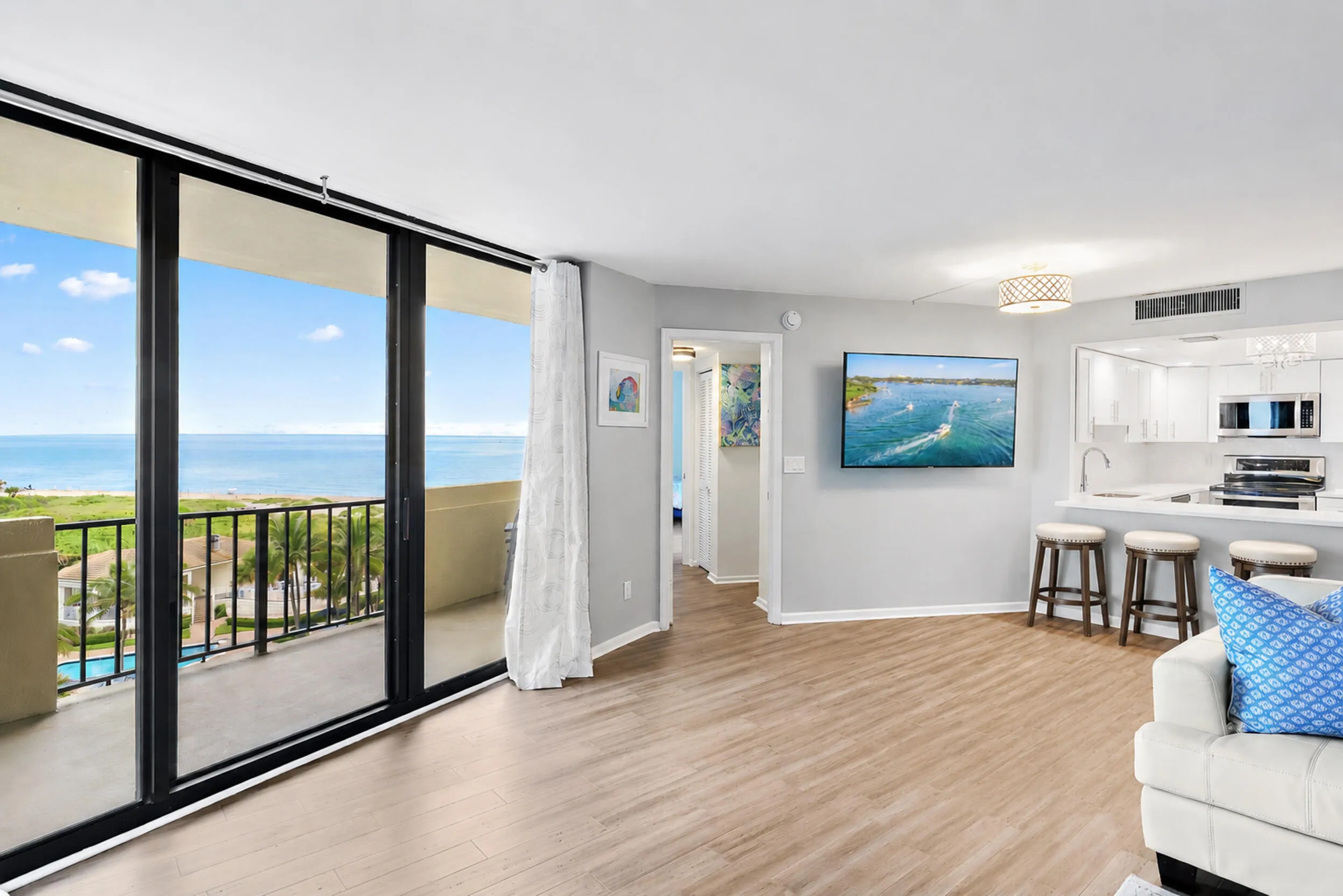 Open Living Area