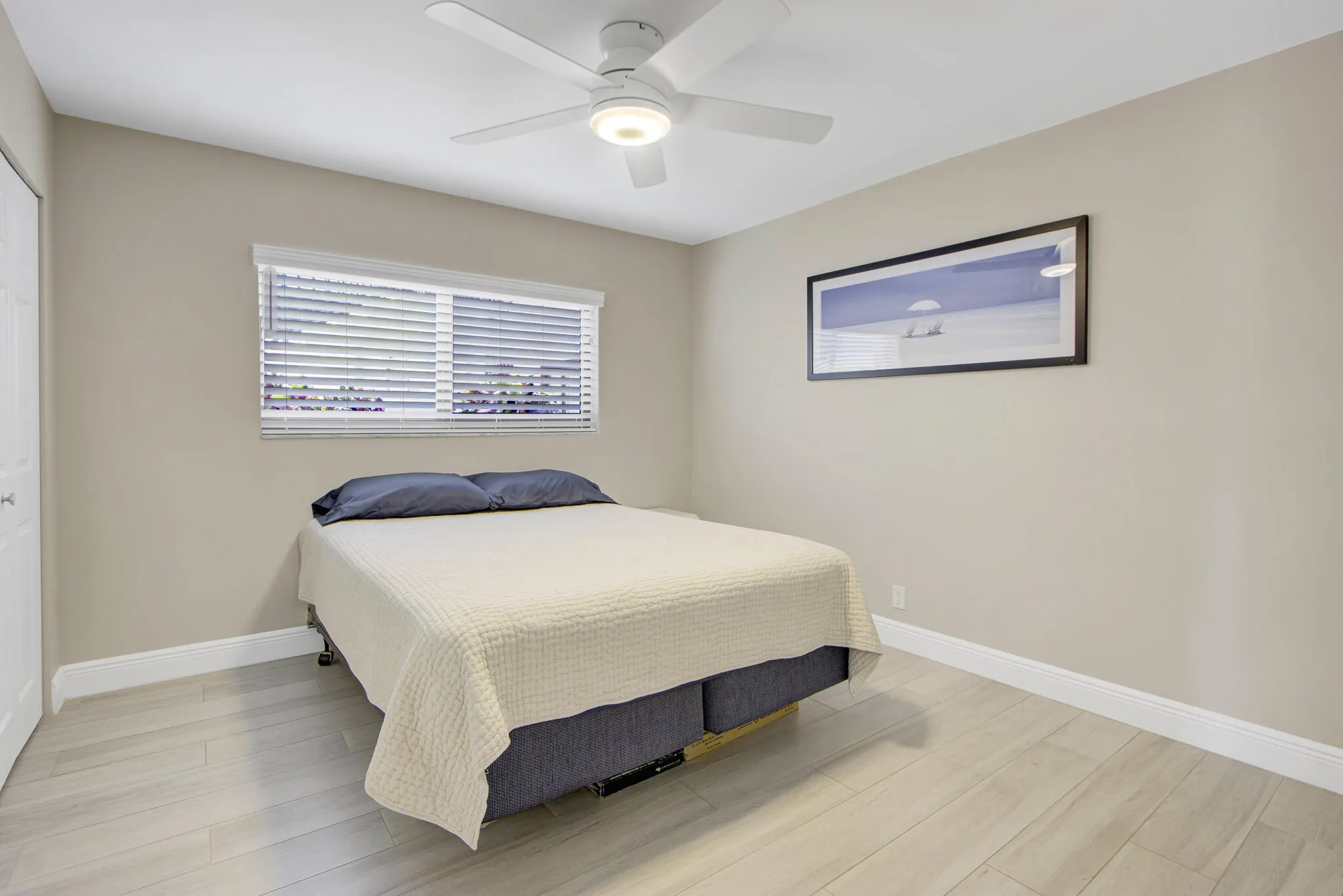 15451-Pembridge-Dr-206_23_MLS