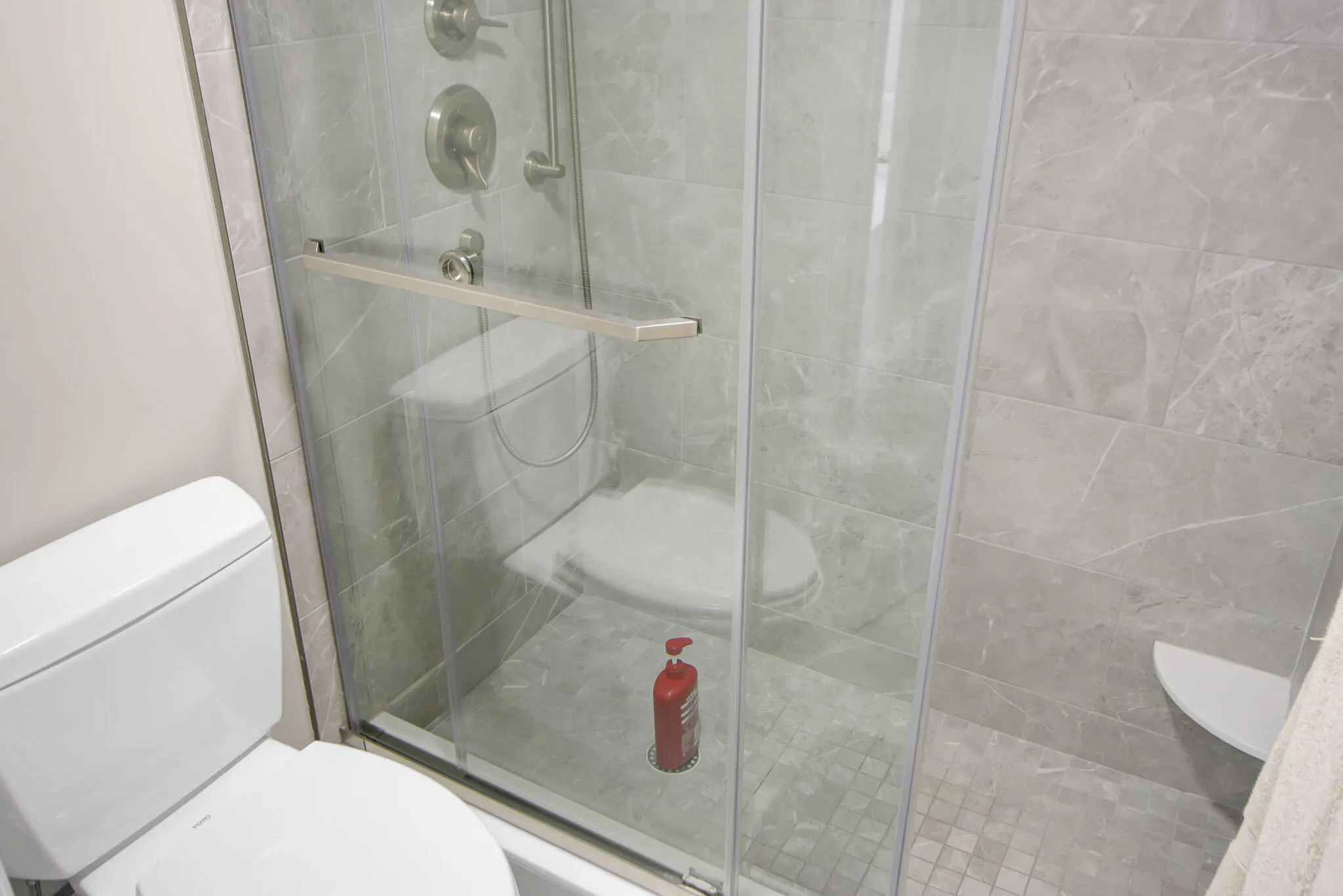 15451-Pembridge-Dr-206_19_MLS