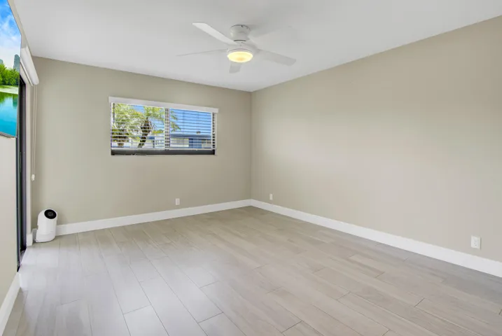 15451-Pembridge-Dr-206_15_MLS